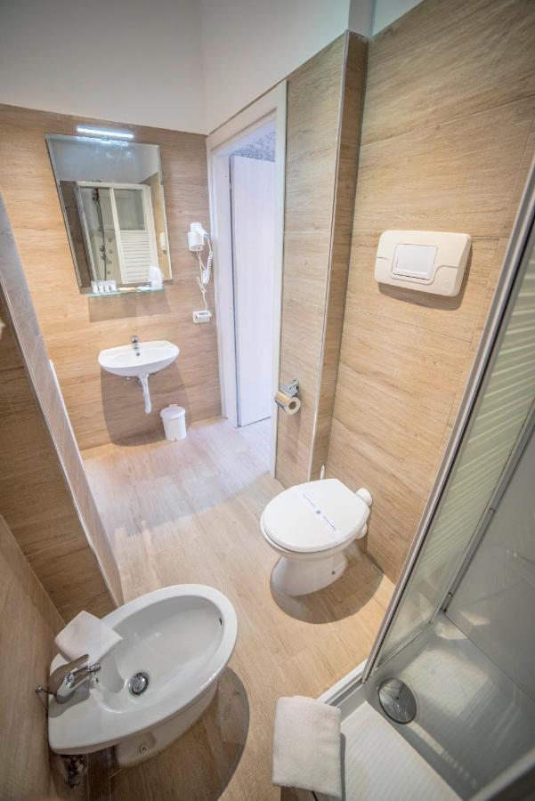 Galleria Frascati Rooms And Apartment المظهر الخارجي الصورة
