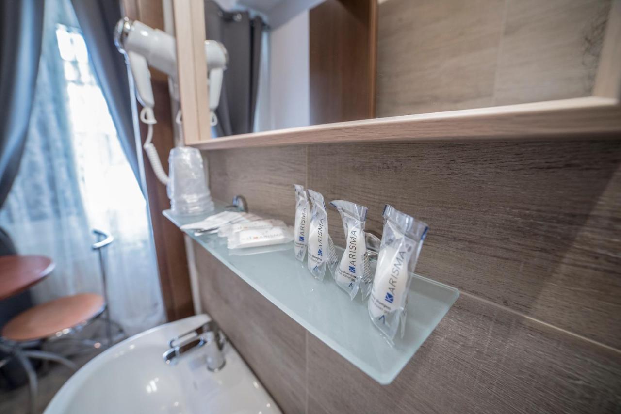 Galleria Frascati Rooms And Apartment المظهر الخارجي الصورة