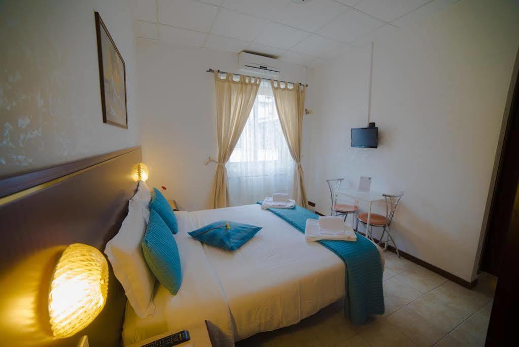 Galleria Frascati Rooms And Apartment المظهر الخارجي الصورة
